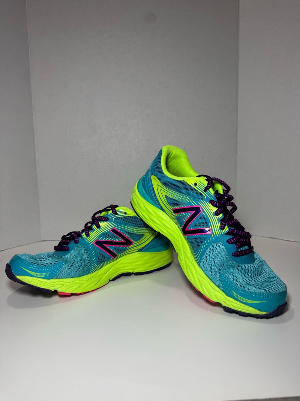 New Balance Women’s Turquoise & Neon Green Running Sneakers